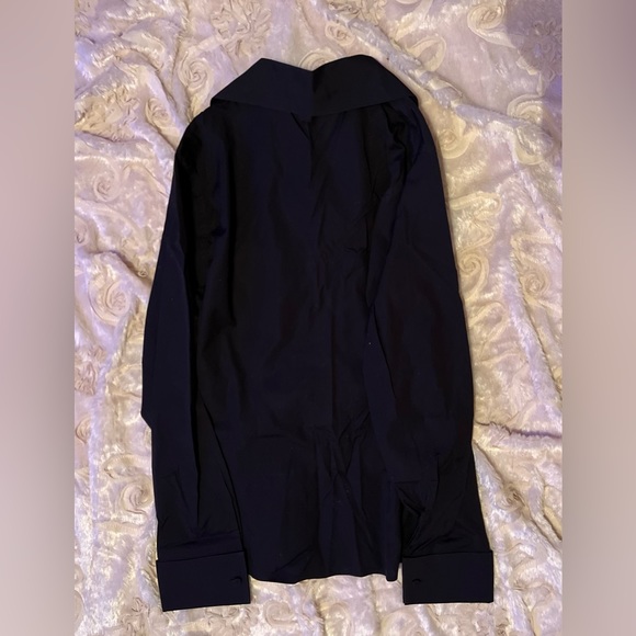 Talbots size 6 black long sleeve button shirt - Picture 3 of 3